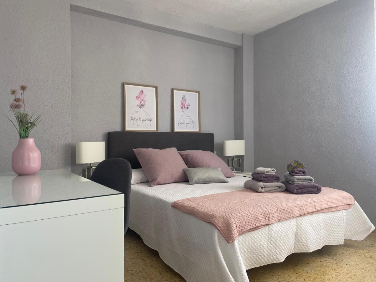 Apartamento 3 Habitaciones Con Piscina Y Vistas Al Mar Benicàssim Exterior foto