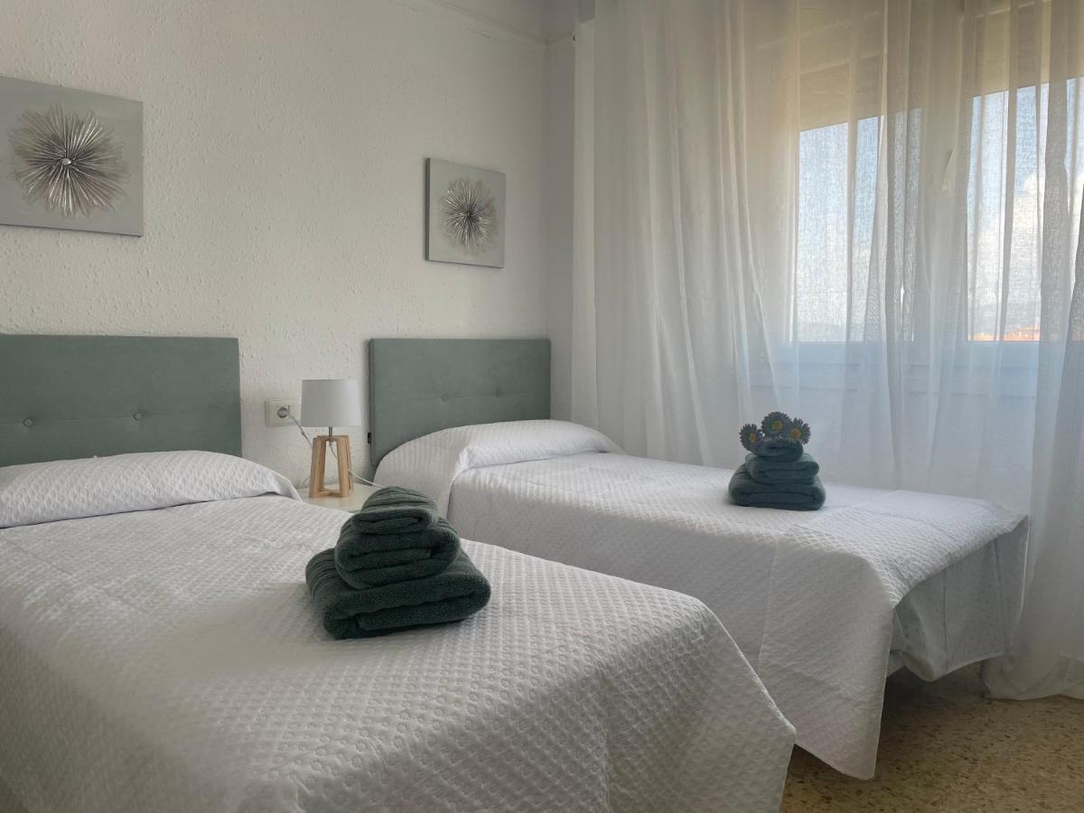 Apartamento 3 Habitaciones Con Piscina Y Vistas Al Mar Benicàssim Exterior foto